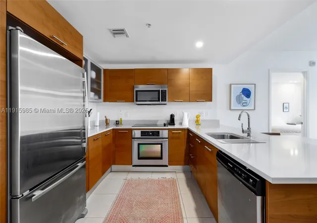 Listing Photo 2 - Condo for sale in Midblock Miami located at 3250 Ne 1St Ave, Miami, FL 33137 - Unit #605