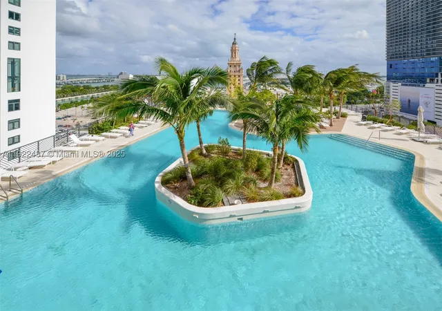 Photo 4 of Condo for sale at 159 Ne 6Th St #4601, Miami, FL 33132 | MLS# A11922487 | Listing updated on 2026-10-07