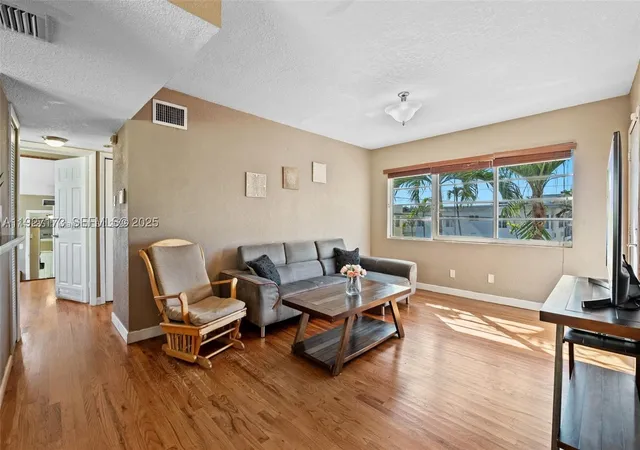 Photo 3 of Condo for sale at 8345 Byron Ave #6, Miami Beach, FL 33141 | MLS# A11927173 | Listing updated on 2026-09-15
