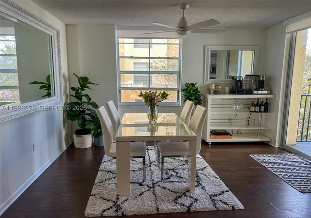 Photo 2 of Condo for sale at 520 Se 5Th Ave #2303, Fort Lauderdale, FL 33301 | MLS# A11928276 | Listing updated on 2026-09-16