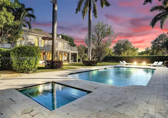 Photo 2 of Mansion for sale at 1281 Banyan Rd, Boca Raton, FL 33432 | MLS# A11928069 | Listing updated on 2026-10-07