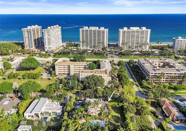 Photo 4 of Single family home for sale at 1281 Banyan Rd, Boca Raton, FL 33432 | MLS# A11928069 | Listing updated on 2026-10-07