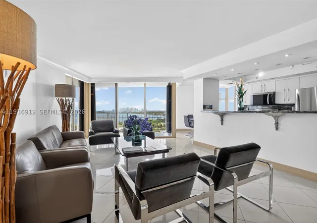 Listing Photo 1 - Condo for sale in Towers of Quayside - Tower IV located at 4000 Towerside Ter, Miami, FL 33138 - Unit #1612