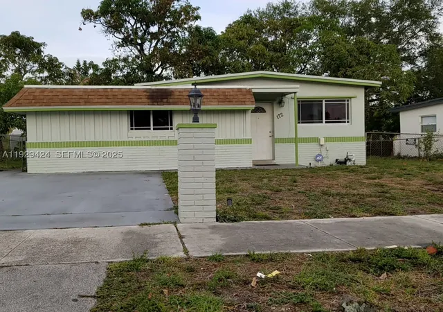 Photo 1 of Single family home for sale at 172 Nw 29th Ave, Fort Lauderdale, FL 33311 | MLS# A11929424 | Listing updated on 2026-09-02
