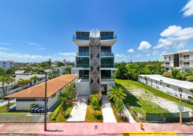 Photo 3 of Condo for sale at 756 84th St #PH C, Miami Beach, FL 33141 | MLS# A11929502 | Listing updated on 2026-09-09