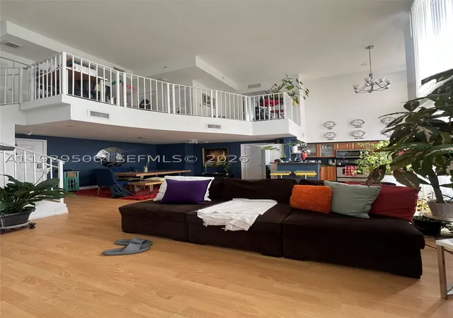 Photo 4 of Condo for sale at 1 Glen Royal Pkwy #1612, Miami, FL 33125 | MLS# A11929506 | Listing updated on 2026-09-10