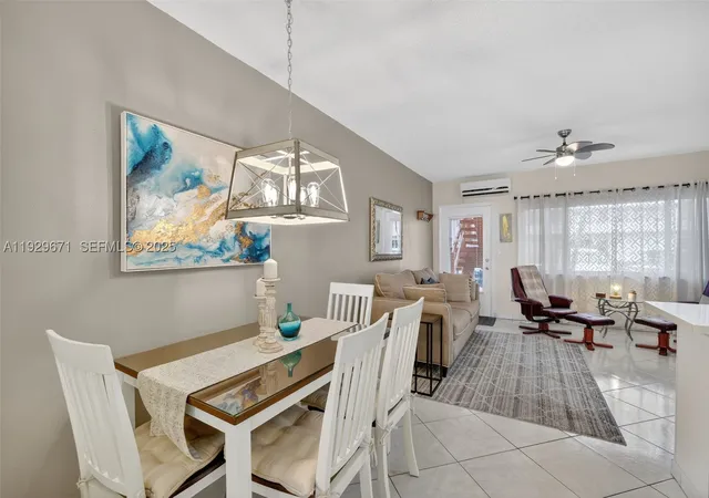 Photo 2 of Condo for sale at 800 Sw 10th Ter #4T, Hallandale Beach, FL 33009 | MLS# A11929671 | Listing updated on 2026-09-21