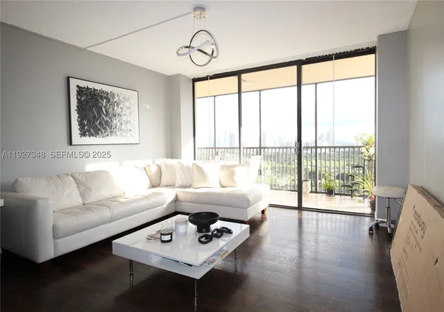 Photo 3 of Condo for sale at 20379 W Country Club Dr #2237, Aventura, FL 33180 | MLS# A11927348 | Listing updated on 2026-09-16