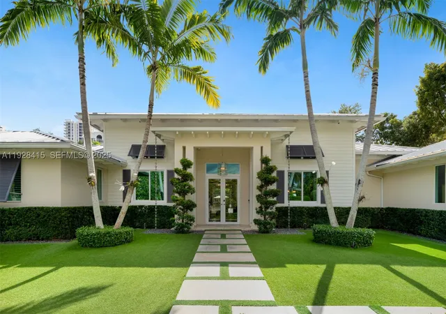 Photo 1 of Single family home for sale at 7222 Sw 79th Ter, Miami, FL 33143 | MLS# A11928415 | Listing updated on 2026-09-29