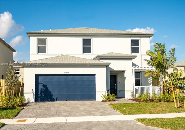 Photo 3 of Single family home for sale at 19507 Sw 339 Ter, Homestead, FL 33034 | MLS# A11934232 | Listing updated on 2026-09-10
