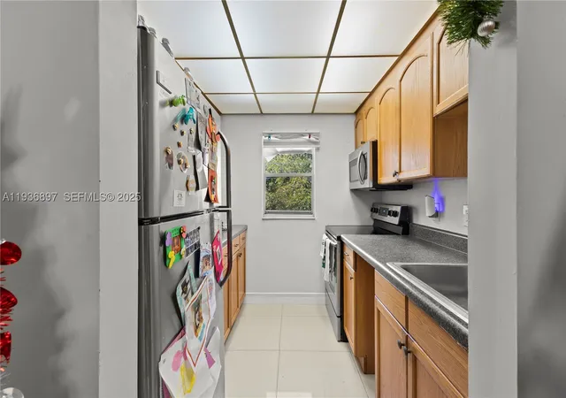Photo 3 of Condo for sale at 7501 Nw 16th St #3303, Plantation, FL 33313 | MLS# A11936897 | Listing updated on 2026-09-18