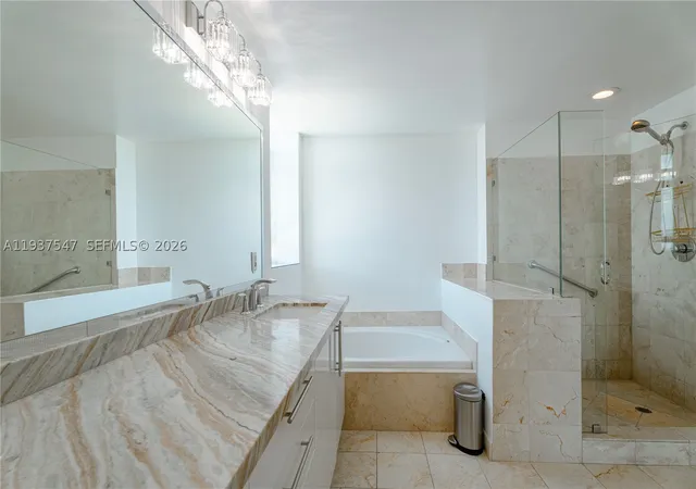 Photo 4 of Condo for sale at 3330 Ne 190Th St #MPH15, Aventura, FL 33180 | MLS# A11937547 | Listing updated on 2026-09-26