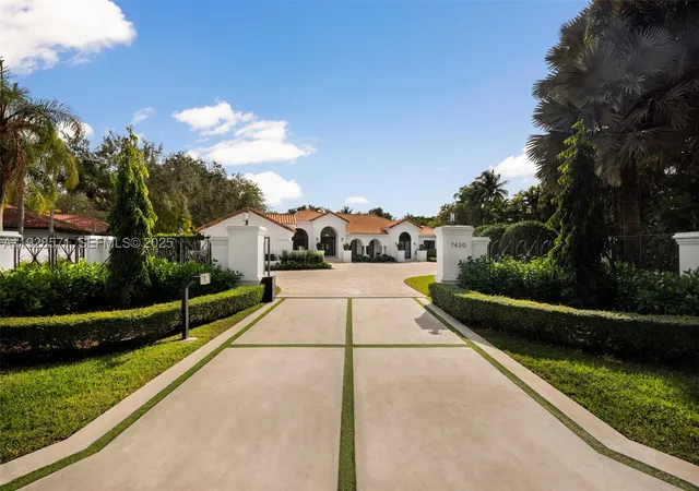 Photo 2 of Mansion for sale at 7430 Sw 66th St, Miami, FL 33143 | MLS# A11928571 | Listing updated on 2026-09-11