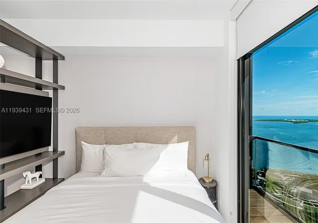 Photo 4 of Condo for sale at 398 Ne 5Th St #4512, Miami, FL 33132 | MLS# A11939431 | Listing updated on 2026-09-10
