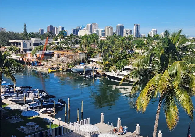 Photo 3 of Condo for sale at 1731 Se 15th St #511, Fort Lauderdale, FL 33316 | MLS# A11936115 | Listing updated on 2026-09-14