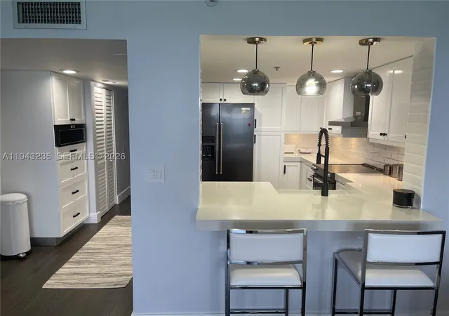 Photo 3 of Condo for sale at 2555 Collins Ave #1409, Miami Beach, FL 33140 | MLS# A11943235 | Listing updated on 2026-08-27