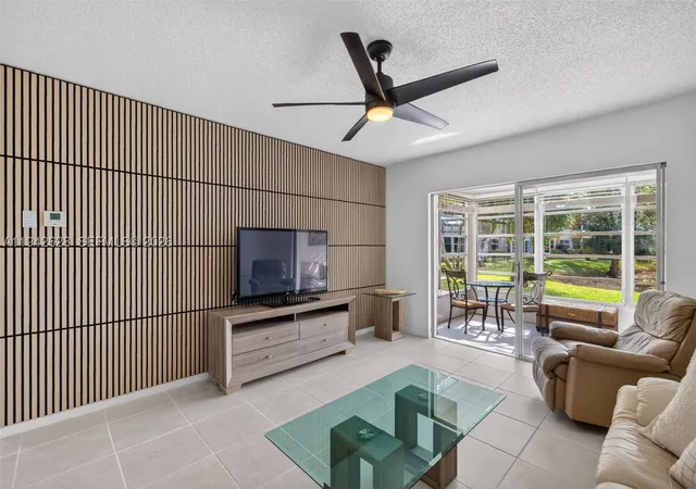 Listing Photo 5 - Condo for sale in building located at 5000 Nw 36Th St, Lauderdale Lakes, FL 33319 - Unit #410