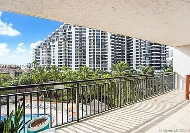 Photo 3 of Condo for sale at 540 Brickell Key Dr #603, Miami, FL 33131 | MLS# A11945921 | Listing updated on 2026-09-27