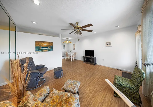 Photo 2 of House for sale at 15600 Ne 6Th Ave #28D, Miami, FL 33162 | MLS# A11947076 | Listing updated on 2026-09-28