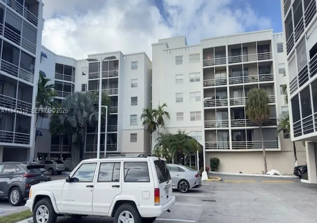 Photo 3 of Condo for sale at 2821 N Miami Beach Blvd #4M, North Miami Beach, FL 33160 | MLS# A11947518 | Listing updated on 2026-09-28