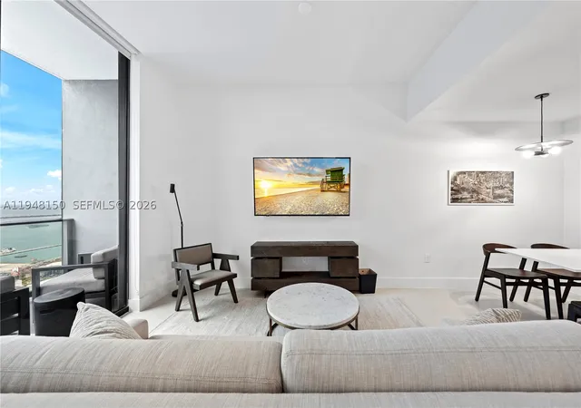 Photo 3 of Condo for sale at 159 Ne 6Th St #5113, Miami, FL 33132 | MLS# A11948150 | Listing updated on 2026-09-17