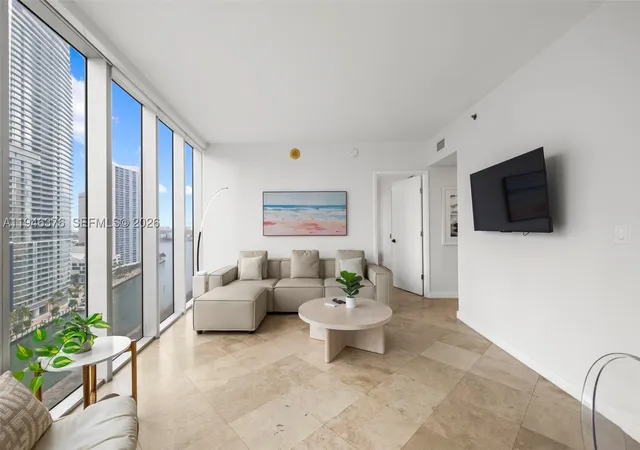 Photo 3 of Condo for sale at 485 Brickell Ave #1804, Miami, FL 33131 | MLS# A11946376 | Listing updated on 2026-09-22