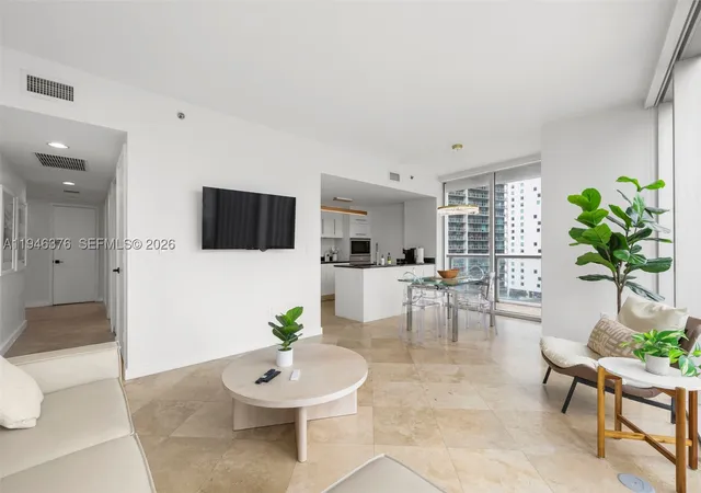 Photo 4 of Condo for sale at 485 Brickell Ave #1804, Miami, FL 33131 | MLS# A11946376 | Listing updated on 2026-09-22