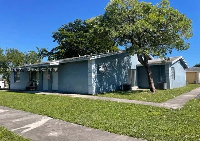 Listing Photo 4 - Condo for sale in building located at 2216 Nw 15Th Ave, North Lauderdale, FL 33311