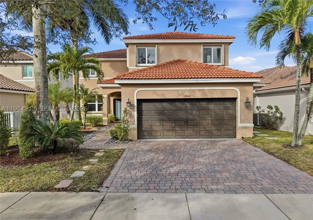 Photo 2 of Single family home for sale at 1844 Aspen Ln, Weston, FL 33327 | MLS# A11951213 | Listing updated on 2026-08-26