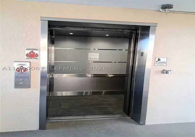 Listing Photo 4 - Condo for sale in building located at 10368 NW 24th Pl, Sunrise, FL 33322 - Unit #307