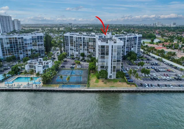 Photo 2 of Condo for sale at 1000 Parkview Dr #806, Hallandale Beach, FL 33009 | MLS# A11951218 | Listing updated on 2026-09-30
