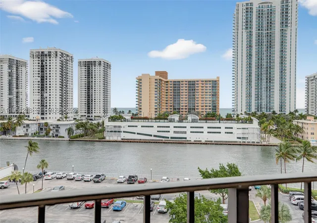 Photo 4 of Condo for sale at 1000 Parkview Dr #806, Hallandale Beach, FL 33009 | MLS# A11951218 | Listing updated on 2026-09-30