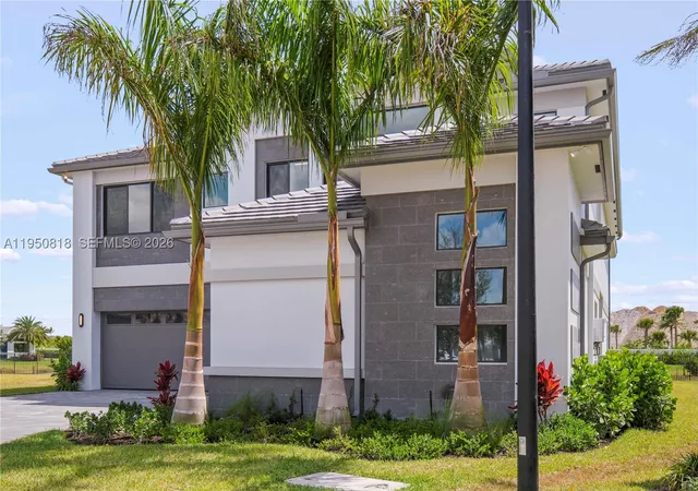 Photo 3 of Sale Pending at 12865 Wingspan Ct, Palm Beach Gardens, FL 33412 | MLS# A11950818 | Listing updated on 2026-08-29