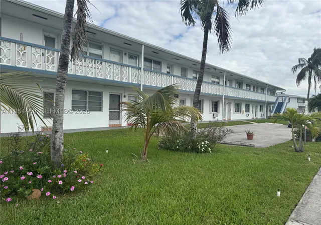 Photo 3 of Sale Pending at 55 Nw 204th St #1, Miami, FL 33169 | MLS# A11954450 | Listing updated on 2026-09-10