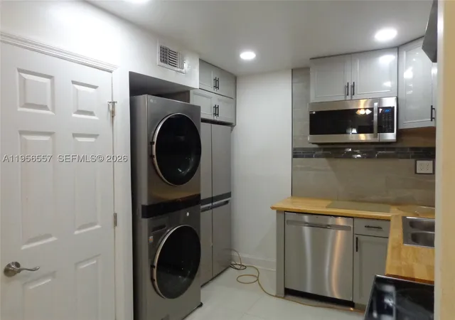 Photo 3 of Condo for sale at 4172 Inverrary Dr #110, Lauderhill, FL 33319 | MLS# A11956557 | Listing updated on 2026-09-07