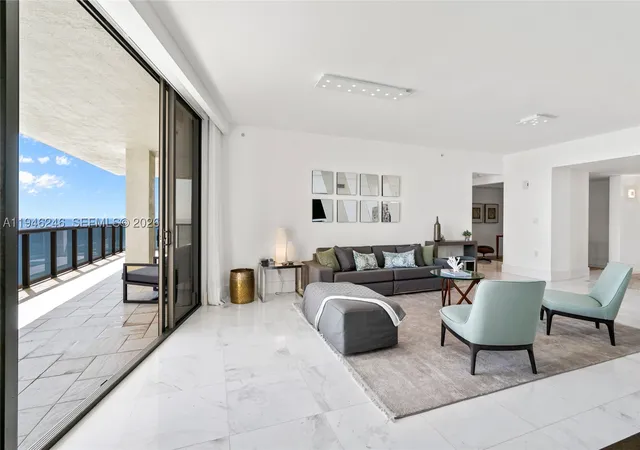 Photo 3 of Condo for sale at 16275 Collins Ave #1501, Sunny Isles Beach, FL 33160 | MLS# A11946246 | Listing updated on 2026-10-05