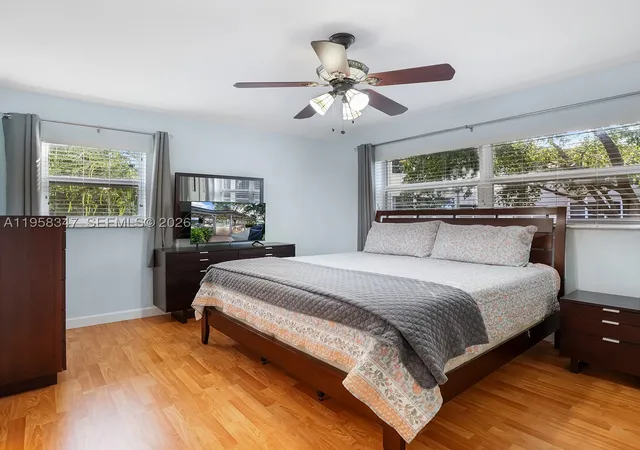 Listing Photo 5 - Condo for sale in building located at 3531 Nw 50Th Ave, Lauderdale Lakes, FL 33319 - Unit #514