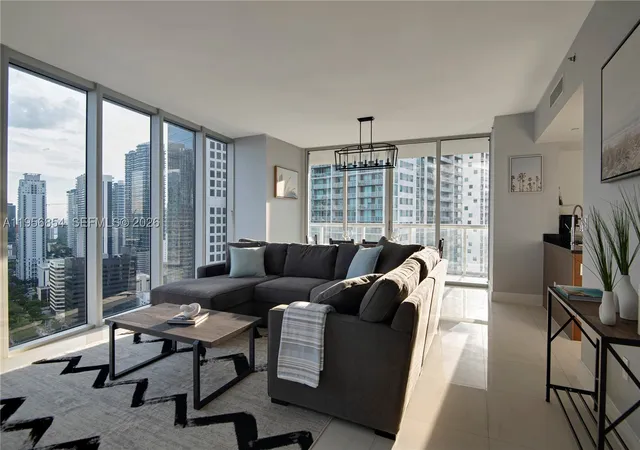 Photo 3 of Condo for sale at 485 Brickell Ave #3208, Miami, FL 33131 | MLS# A11956854 | Listing updated on 2026-09-10
