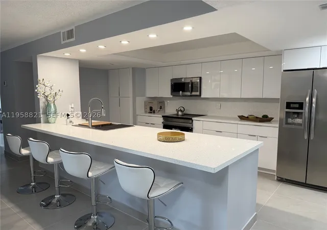 Condo for sale at 950 Egret Cir #5409, Delray Beach, FL 33444 | MLS# A11958821