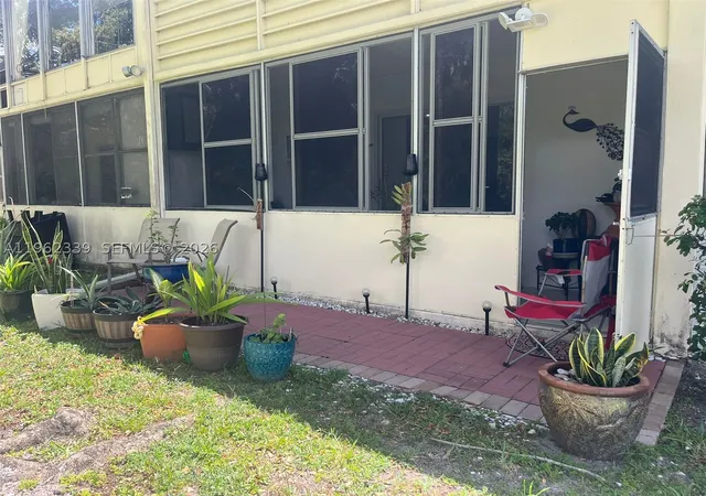 Photo 19 of Condo for sale at 35 Camden #B, West Palm Beach, FL 33417 | MLS# A11962339 | Listing updated on 2026-10-04