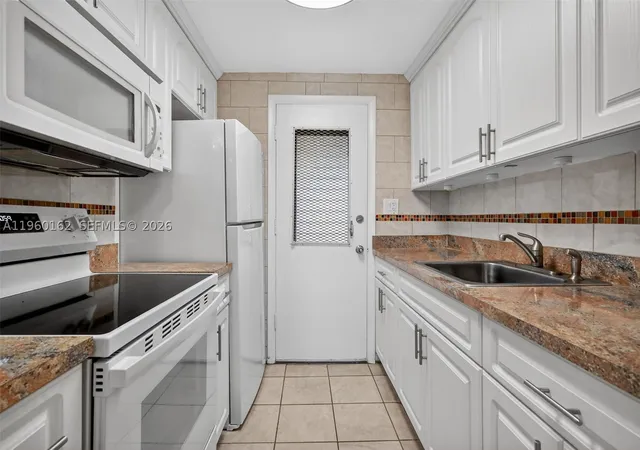 Photo 3 of Condo for sale at 16901 Ne 13th Ave #108, Miami, FL 33162 | MLS# A11960162 | Listing updated on 2026-09-22