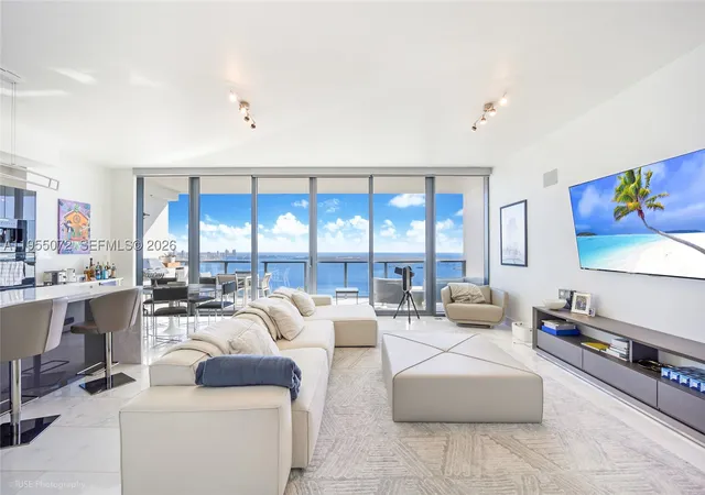 Photo 3 of Sale Pending at 1451 Brickell Ave #3902, Miami, FL 33131 | MLS# A11955072 | Listing updated on 2026-09-14