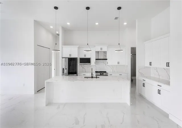 5th image of 4330 34Th, Cape Coral, FL 33993 | MLS# A11962776