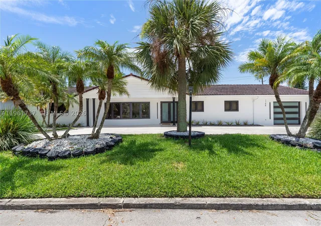 Photo 1 of Single family home for sale at 1144 Adams St, Hollywood, FL 33019 | MLS# A11961737 | Listing updated on 2026-08-31
