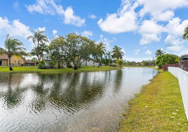 Photo 3 of Single family home for sale at 14734 Via Tivoli Ct, Davie, FL 33325 | MLS# A11965030 | Listing updated on 2026-09-13
