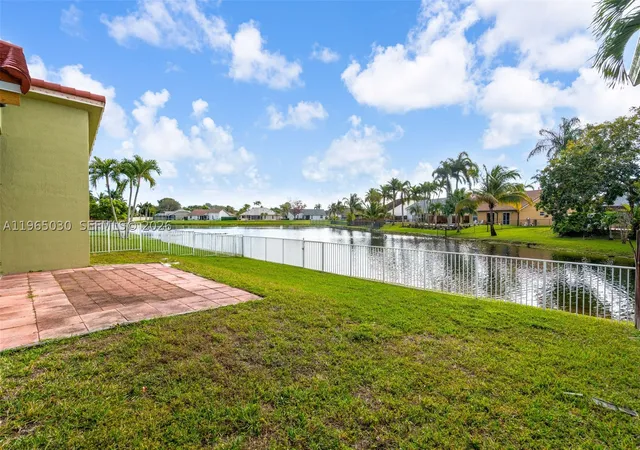 Photo 3 of Single family home for sale at 14734 Via Tivoli Ct, Davie, FL 33325 | MLS# A11965030 | Listing updated on 2026-09-13