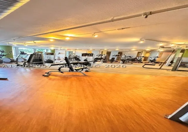 Photo 4 of Sale Pending at 2681 N Flamingo Rd #2302S, Sunrise, FL 33323 | MLS# A11965957 | Listing updated on 2026-09-21