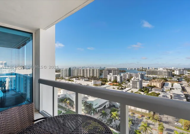 Photo 25 of Condo for sale at 6899 Collins Ave #1704, Miami Beach, FL 33141 | MLS# A11966064 | Listing updated on 2026-09-19