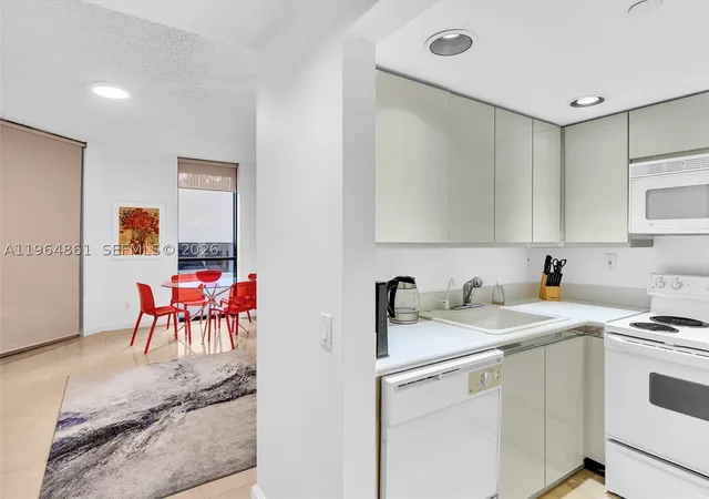 Photo 2 of Condo for sale at 21150 Point Pl #305, Aventura, FL 33180 | MLS# A11964861 | Listing updated on 2026-09-10