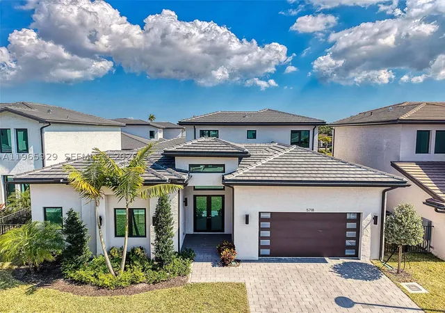 Photo 1 of Single family home for sale at 5718 W Ashwood Cir W, Fort Lauderdale, FL 33312 | MLS# A11965929 | Listing updated on 2026-10-06